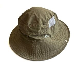 REI Bucket Sun Hat- Tan